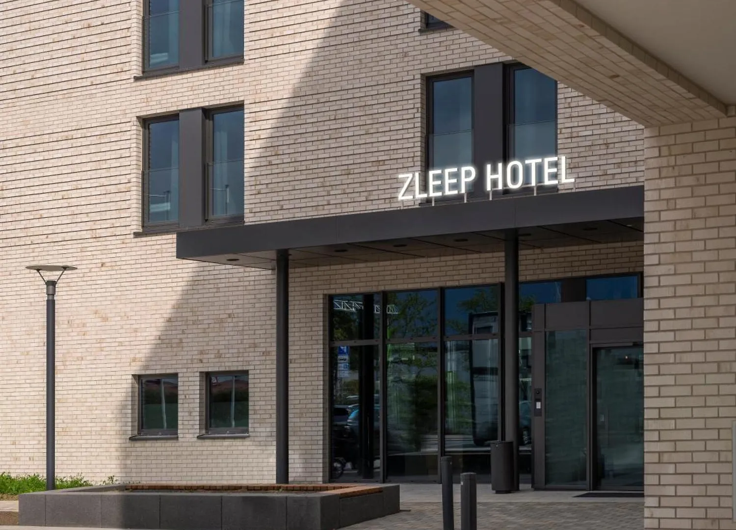 ***  Zleep Hotel Frankfurt Airport Kelsterbach Germany